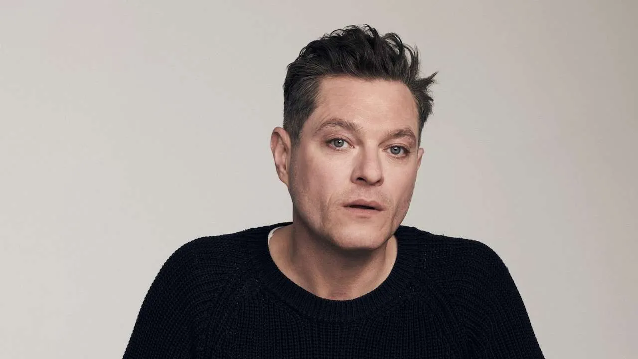 Mathew Horne: A Career Built on Timing, Craft, and Quiet Reinvention